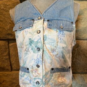Lizwear denim vest